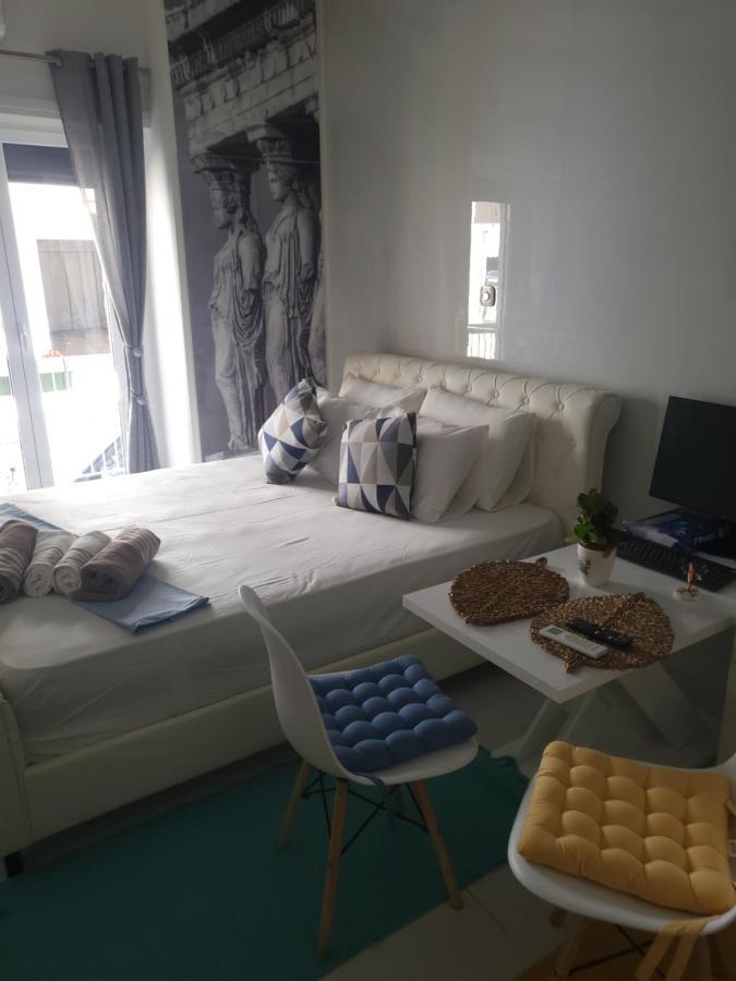 Athens Hause By Athens 3 Apartment ภายนอก รูปภาพ