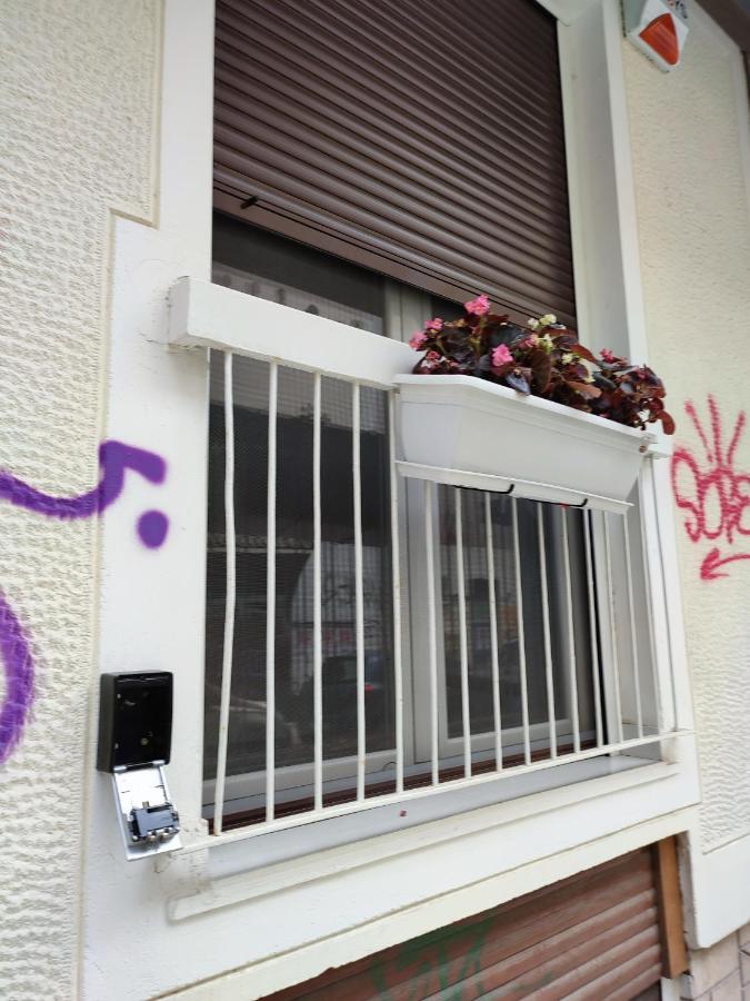 Athens Hause By Athens 3 Apartment ภายนอก รูปภาพ